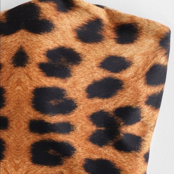 Leopard Bandeau Bikini - Picture 4 of 5